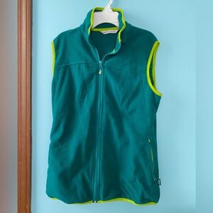 BNWT - Woolrich fleece vest